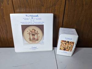 lot 202 image: Vintage Goebel Hummel Collectors Edition Plate and Figurine 1995