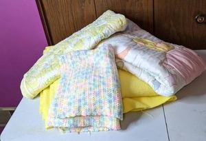lot 296 image: (3) Baby Blankets and (1) Full Size Blanket
