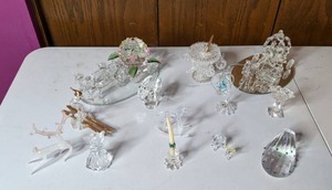 lot 312 image: Crystal Figurines Horse and Carriage, Bird, Deer, Skier, Elephant, etc.
