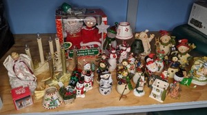 lot 395 image: Christmas Decor Rocking Santa, Figurines, Decor, etc.