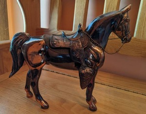 lot 447 image: Beautiful Metal Horse Statue