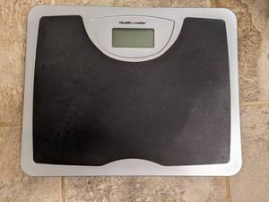 lot 409 image: Healthometer Digital Bathroom Scale