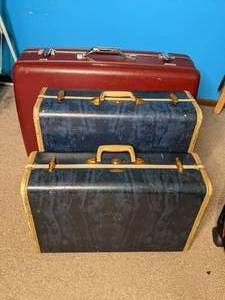 lot 187 image: Set of (3) Vintage Suitcases Samsonite and American Tourister