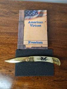 lot 77 image: Falkner American Virtues Freedom Collectible Folding Knife with Box (2 of 2)