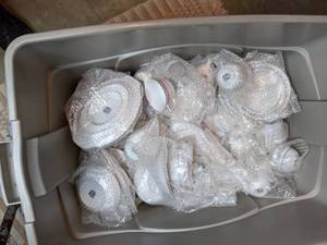 lot 270 image: Narumi Fine China Dish Set