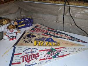 lot 266 image: Twins and Vikings Memorabilia Vintage Pennants, Stuffed Bears, etc.