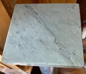lot 41 image: Pretty Marble Pillar