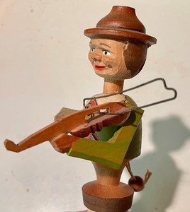 lot 93 image: Bottle Stopper Figurine Man Playing the Violin