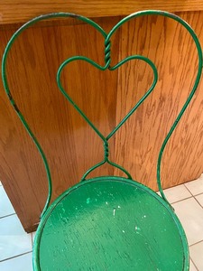 lot 113 image: Vintage Green Heart Backed Chair