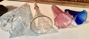 lot 131 image: Epergne Flutes