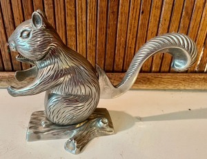 lot 129 image: Squirrel Nutcracker