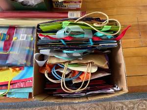 lot 237 image: Giftwrap, Bows and Bags
