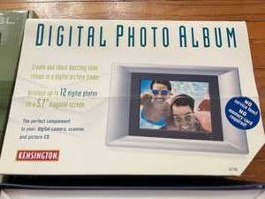 lot 240 image: 2 Digital Photo Frames