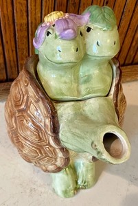 lot 188 image: Otagiri Mary Ann Baker Pottery Pitcher