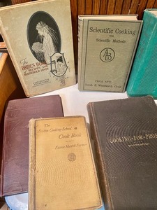 lot 170 image: VIntage Cookbooks