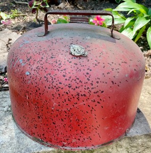 lot 298 image: Vintage Eagle Gas Can