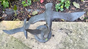 lot 330 image: Beautiful Bird Sculpture