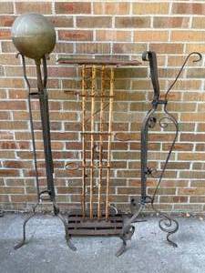 lot 241 image: 3 Rusty Garden Deco Pieces