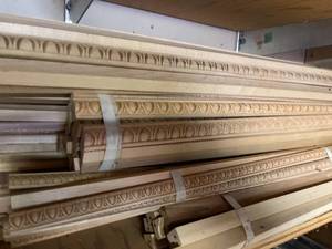 lot 266 image: Assorted Trim Pieces