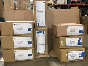 Lot of Glacier Bay  6Pedestal Ceramic Basins and 2  Pedestals not used customer returns see pictures