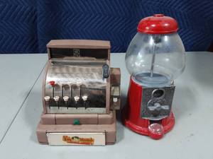 lot 18 image: Toy Gumball Machine & Tom Thumb Cash Register