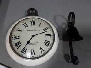 lot 19 image: National Gallery Metal Pocket Watch Clock & Wall Bell