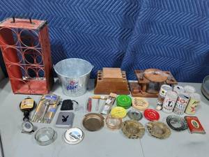 lot 28 image: Tobacco Jars, Pipe Racks, Ash Trays, Beer Cans & Other Related Collectibles