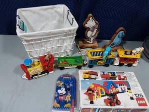 lot 29 image: Fisher Price Train With Animals, Lego Set & Misc Toys