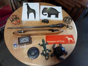 lot 53 image: Vintage Tools, Animal Decor & Misc.