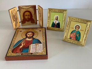 lot 50 image: Decorative Religious Icons