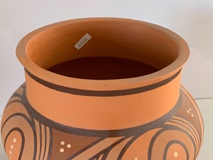 lot 79 image: Ukrainian Pottery in Trypillian Period Style