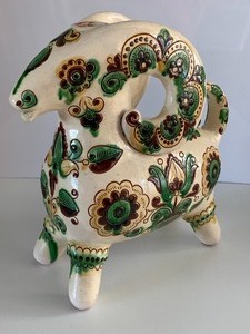 lot 81 image: Decorative Ram Figurine with Painted Design- Kosiv Ceramics
