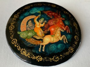 lot 106 image: Hand Painted Brooch- Troika