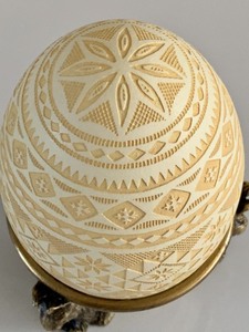lot 120 image: Ukrainian Etched Pysanky Believed to be Designed by Taras Horodetsky