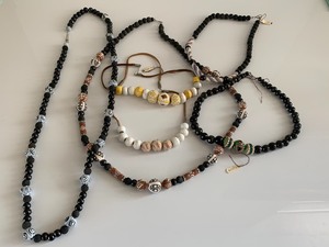 lot 288 image: Lovely Handmade Ukrainian Beaded Necklaces