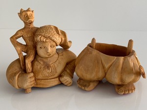 lot 221 image: Wonderful Carved Wooden Figural - The Tale of Sorochinskiy Yarmorok