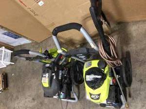 lot 8 image: Lot of 2 ryobi (2900 psi) & (3000 psi) pressure washers both in working condition but missing pieces see all pictures