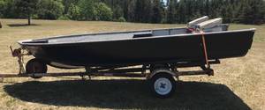 lot 4 image: 1967 Alumacraft 16 Boat with Trailer