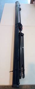 lot 124 image: Insignia - 75 Tripod Projector Screen - BlackWhite