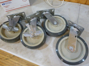 lot 18 image: Set of 4 Heavy Duty Casters