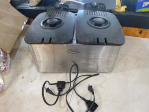 lot 30 image: Ginnys Double Fryer