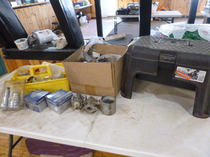 lot 55 image: Miscellaneous Garage Items