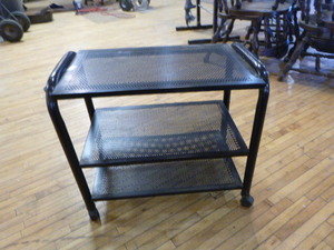 lot 67 image: 3 Tier Work Cart