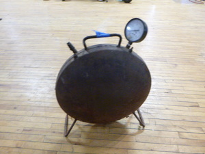 lot 73 image: Air Tank