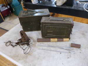 lot 82 image: Hunting Items