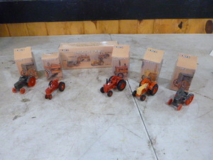 lot 126 image: Ertl Historical Tractor Toy Set