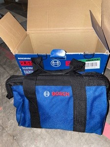 BOSCH 2.5 Amp 5 in. Corded Variable Speed Random Orbital SanderPolisher Kit with Carrying Bag. See Pictures