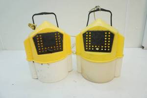 lot 22 image: Frabill buckets
