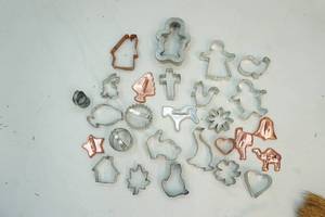 lot 31 image: Cookie cutters