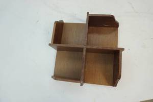 lot 92 image: Lazy susan